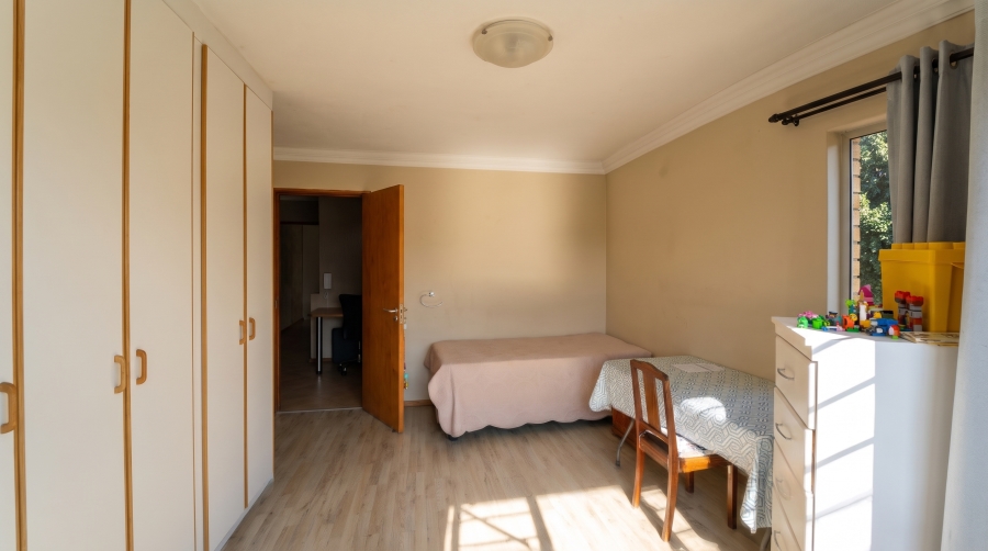 9 Bedroom Property for Sale in Montrose KwaZulu-Natal