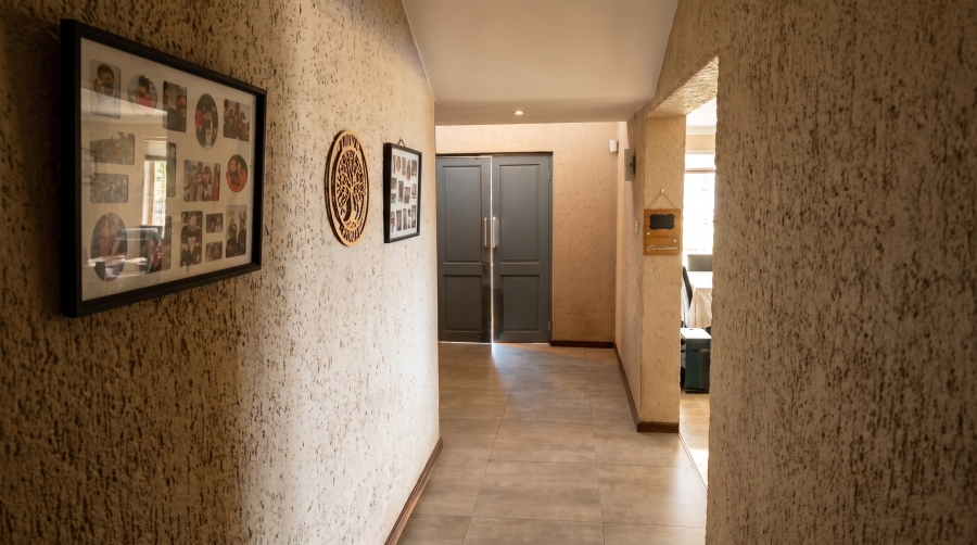 9 Bedroom Property for Sale in Montrose KwaZulu-Natal
