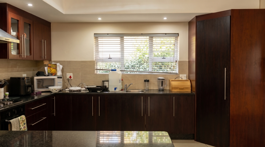9 Bedroom Property for Sale in Montrose KwaZulu-Natal