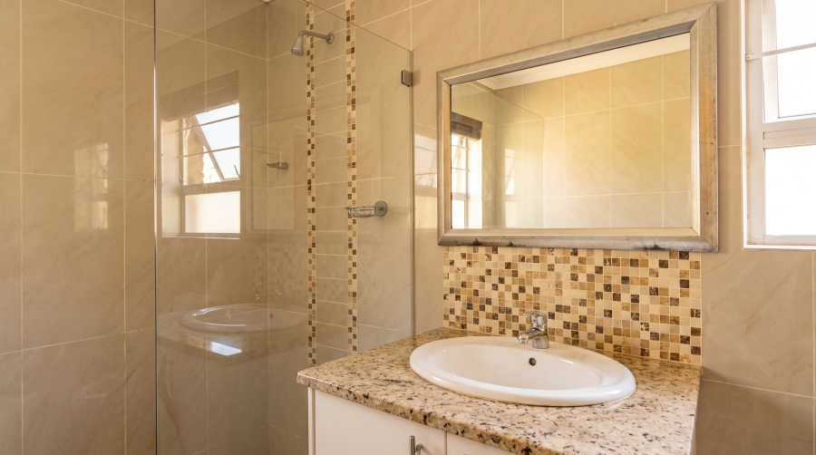 9 Bedroom Property for Sale in Montrose KwaZulu-Natal