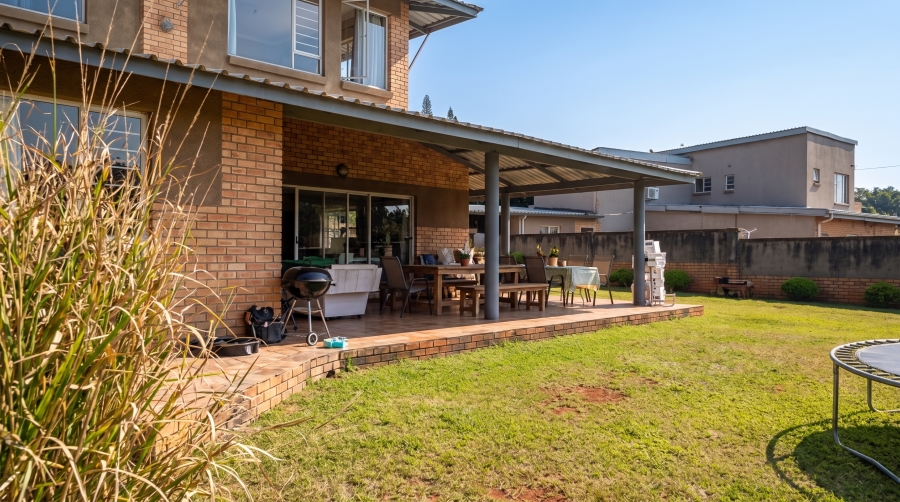 9 Bedroom Property for Sale in Montrose KwaZulu-Natal