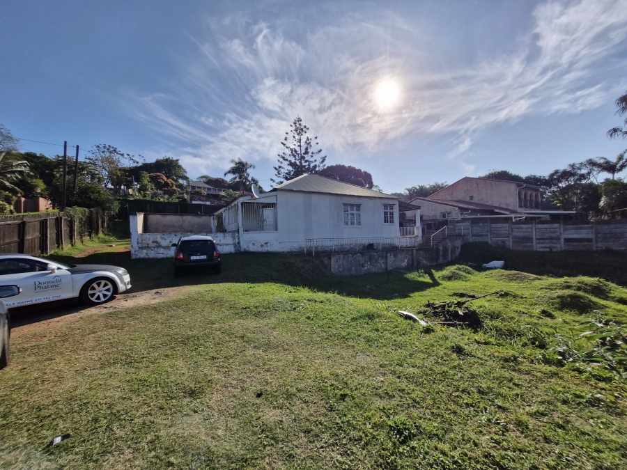 5 Bedroom Property for Sale in Mount Vernon KwaZulu-Natal