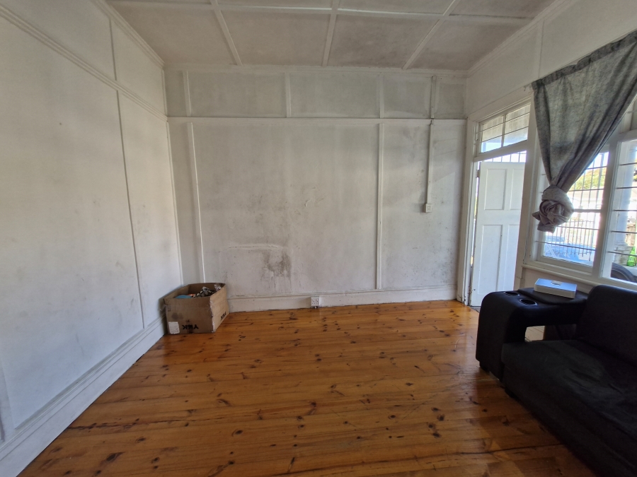 5 Bedroom Property for Sale in Mount Vernon KwaZulu-Natal