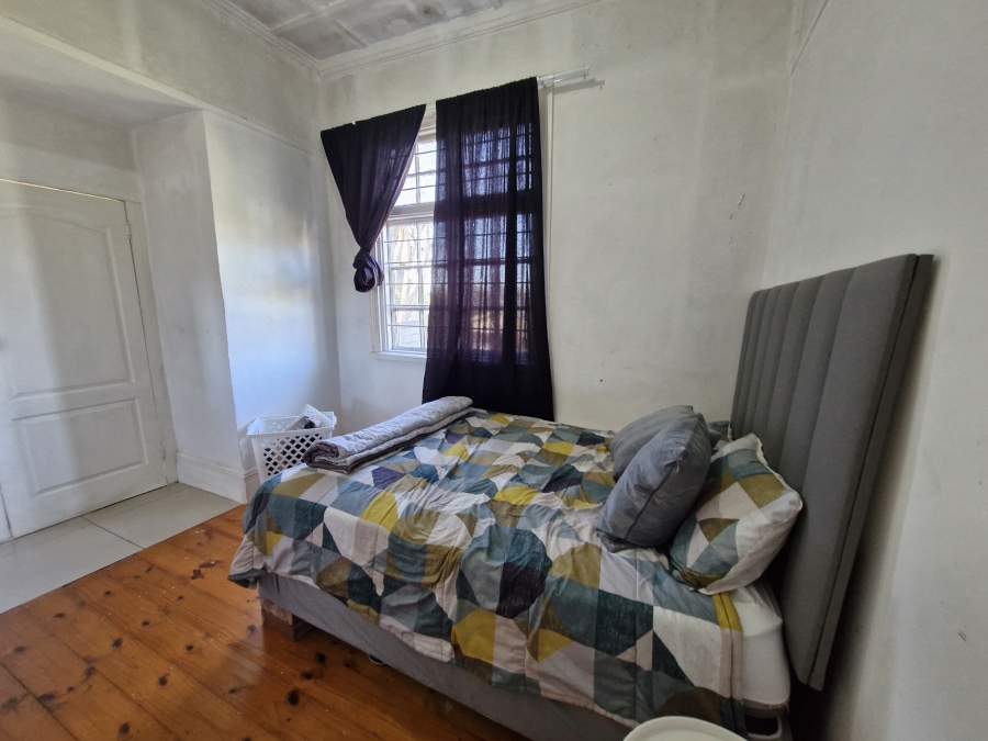 5 Bedroom Property for Sale in Mount Vernon KwaZulu-Natal
