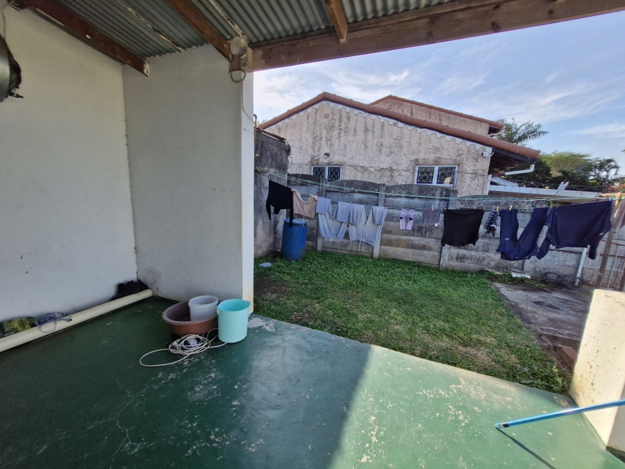5 Bedroom Property for Sale in Mount Vernon KwaZulu-Natal