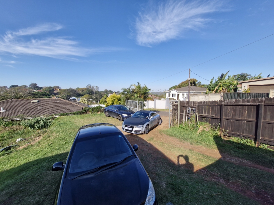 5 Bedroom Property for Sale in Mount Vernon KwaZulu-Natal