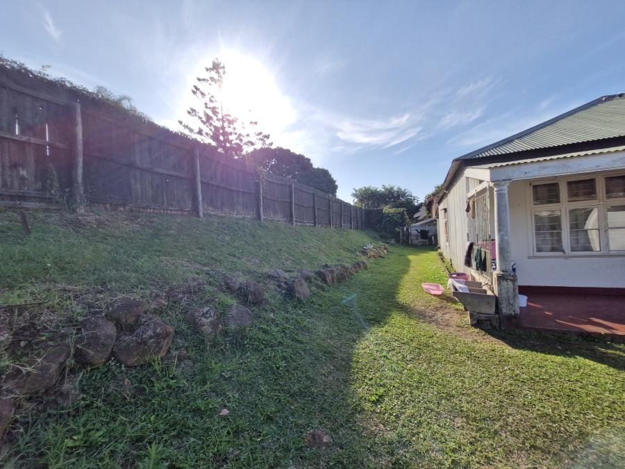 5 Bedroom Property for Sale in Mount Vernon KwaZulu-Natal