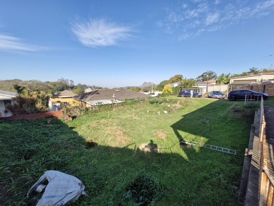 5 Bedroom Property for Sale in Mount Vernon KwaZulu-Natal