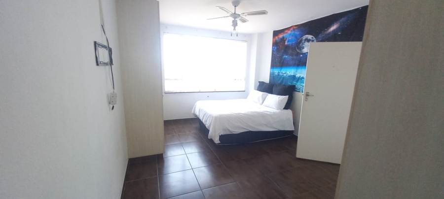 1 Bedroom Property for Sale in Umbilo KwaZulu-Natal