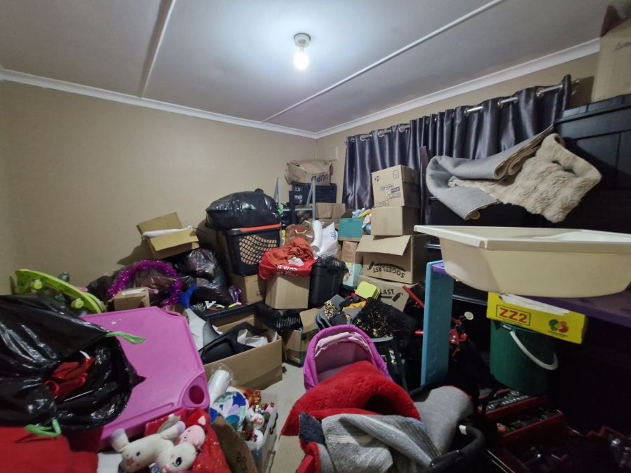 5 Bedroom Property for Sale in Umhlatuzana KwaZulu-Natal