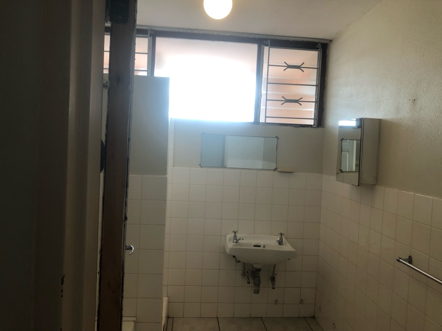 To Let 2 Bedroom Property for Rent in Amanzimtoti KwaZulu-Natal