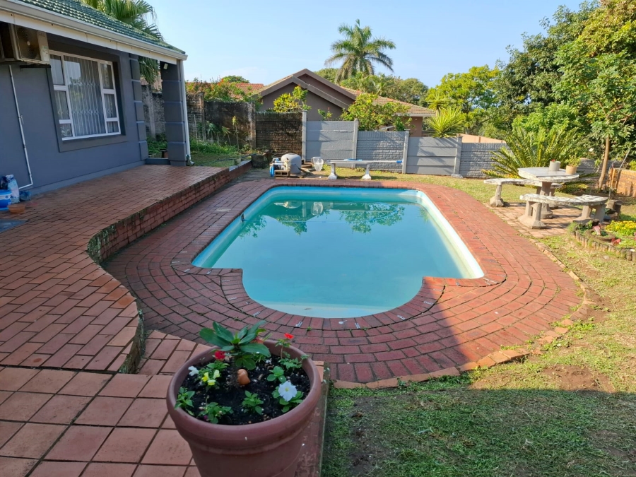 3 Bedroom Property for Sale in Westbrook KwaZulu-Natal
