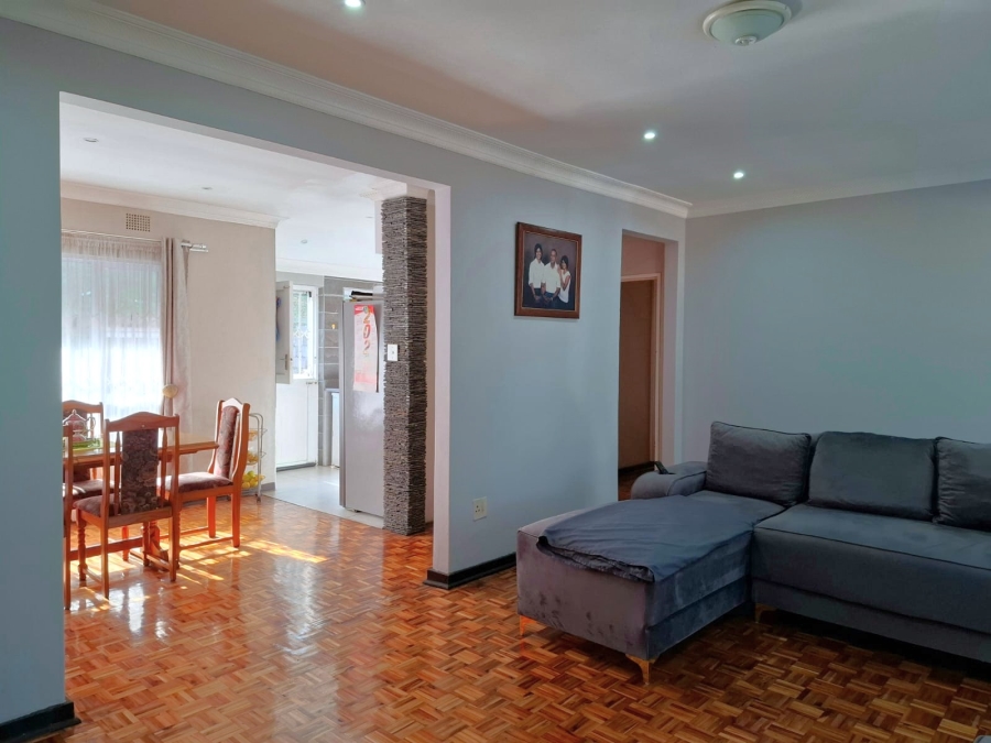 3 Bedroom Property for Sale in Westbrook KwaZulu-Natal