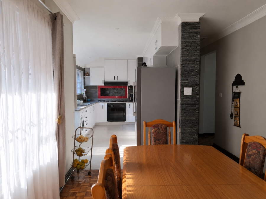 3 Bedroom Property for Sale in Westbrook KwaZulu-Natal