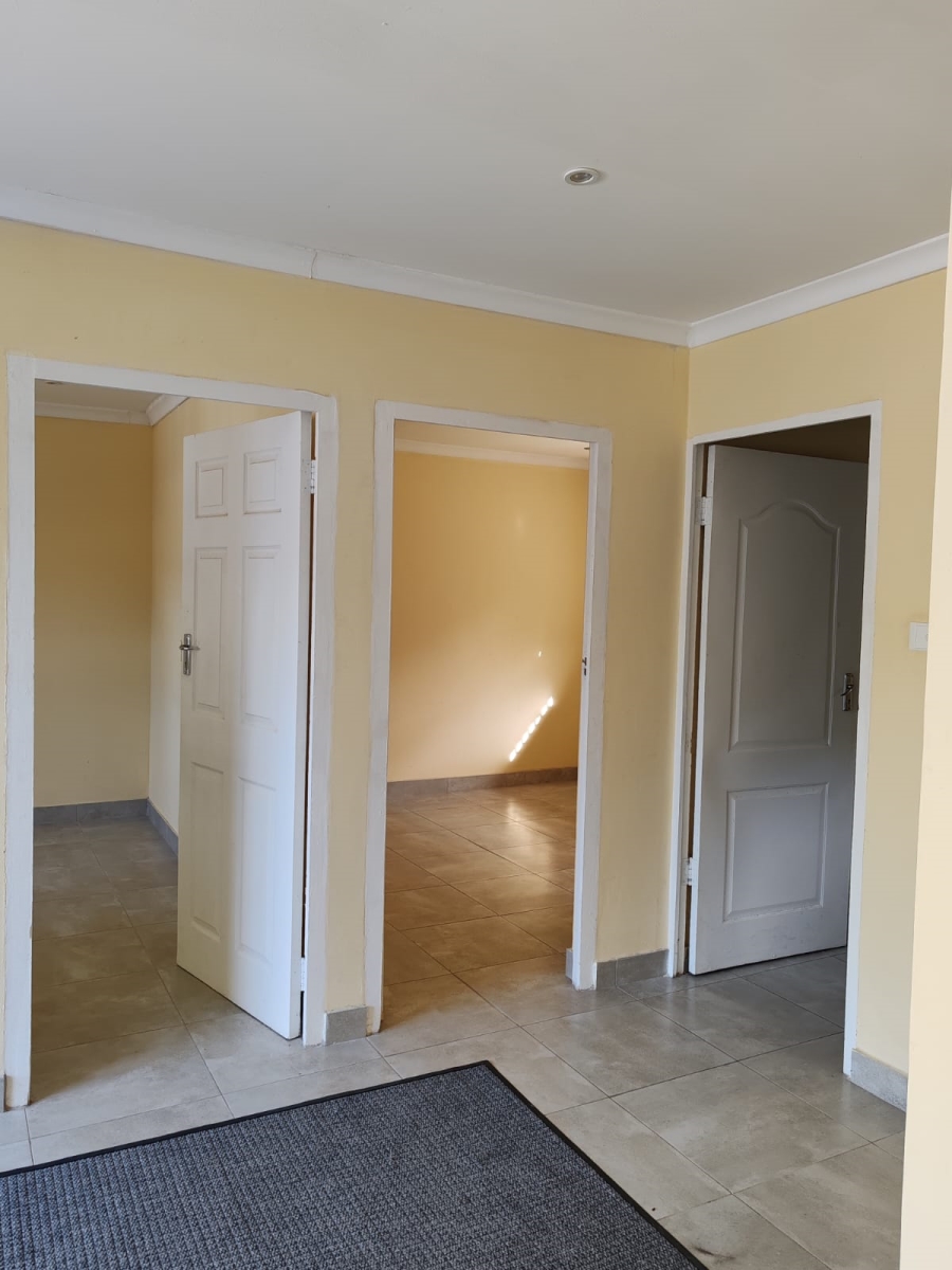 3 Bedroom Property for Sale in Westbrook KwaZulu-Natal