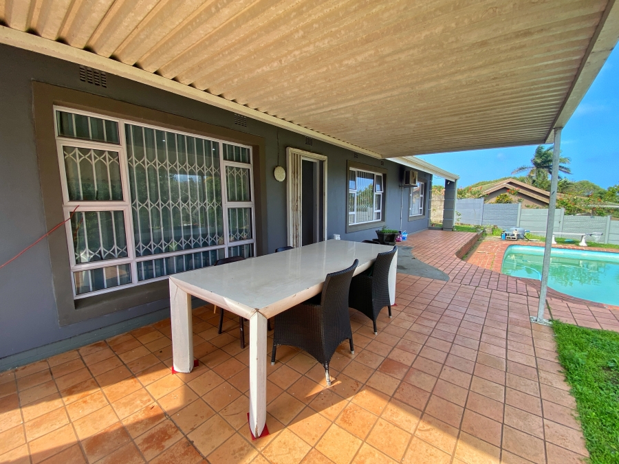 5 Bedroom Property for Sale in Westbrook KwaZulu-Natal