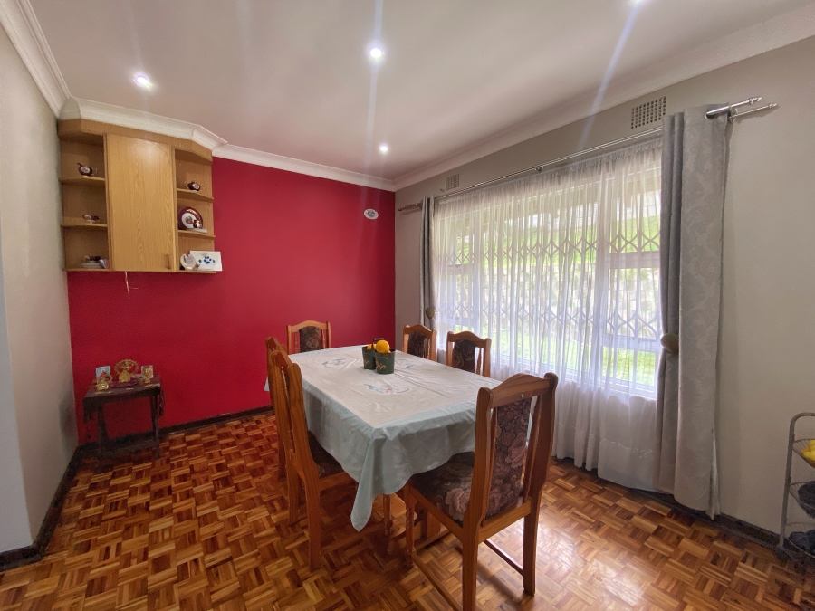 5 Bedroom Property for Sale in Westbrook KwaZulu-Natal
