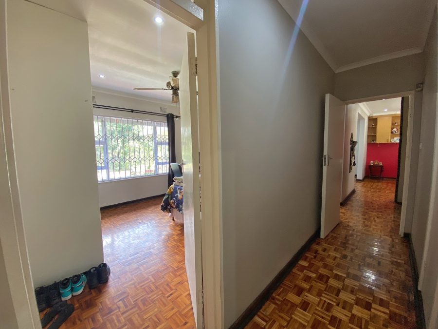 5 Bedroom Property for Sale in Westbrook KwaZulu-Natal