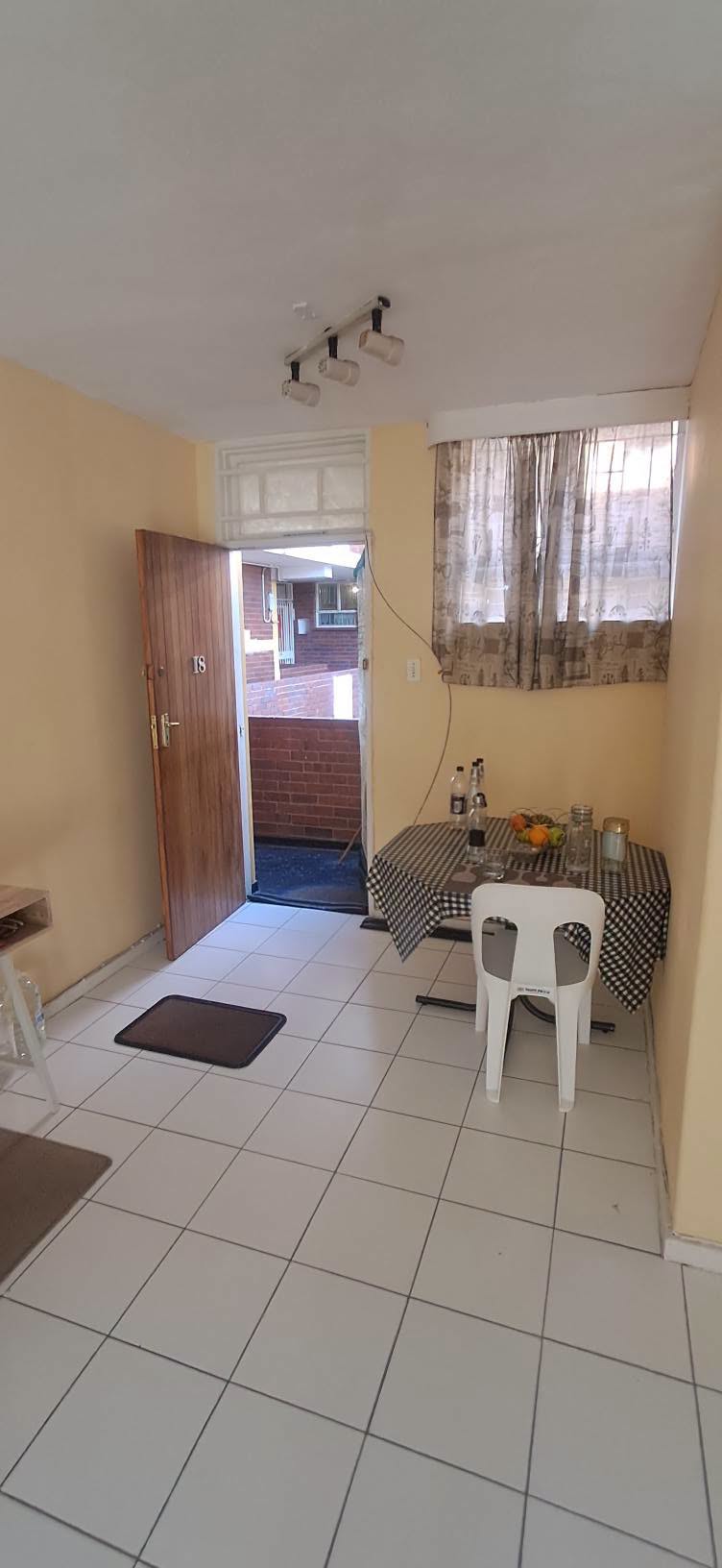 2 Bedroom Property for Sale in Morningside KwaZulu-Natal