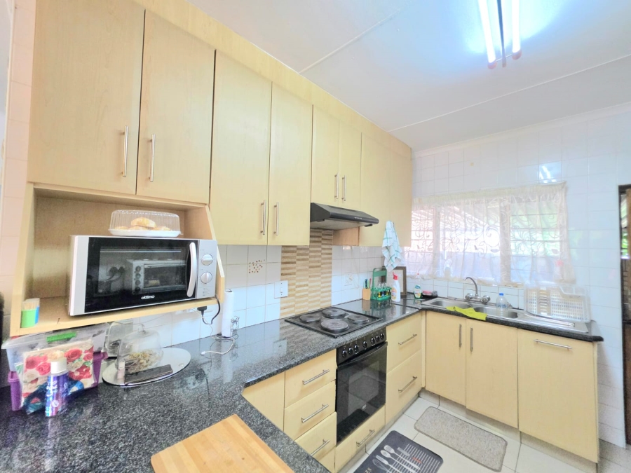 2 Bedroom Property for Sale in Birdswood KwaZulu-Natal