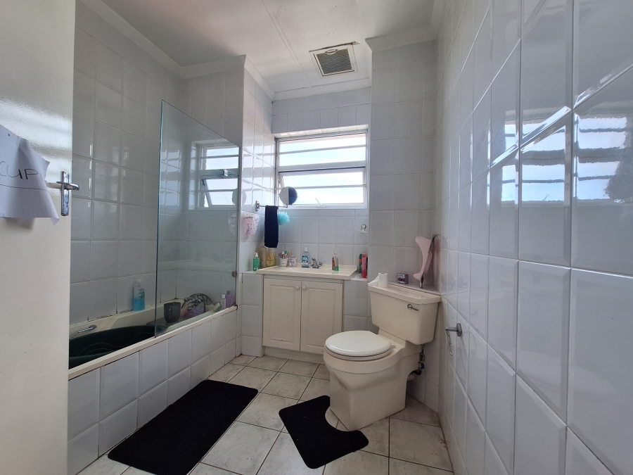 3 Bedroom Property for Sale in Glenwood KwaZulu-Natal