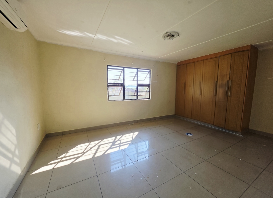 3 Bedroom Property for Sale in ZSM Industrial KwaZulu-Natal