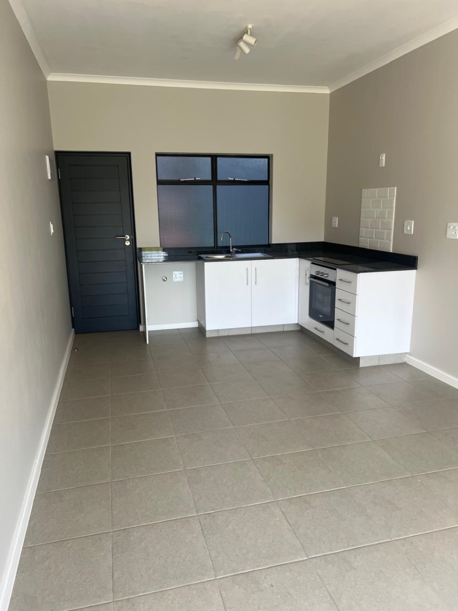 To Let 1 Bedroom Property for Rent in Waterfall KwaZulu-Natal
