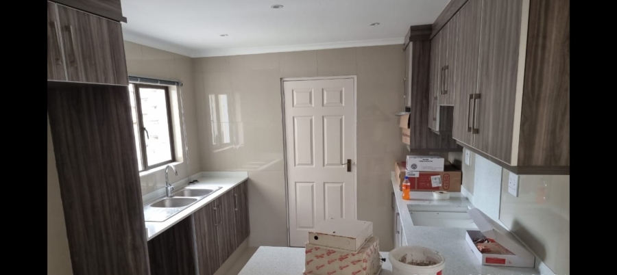 To Let 1 Bedroom Property for Rent in Mount Vernon KwaZulu-Natal
