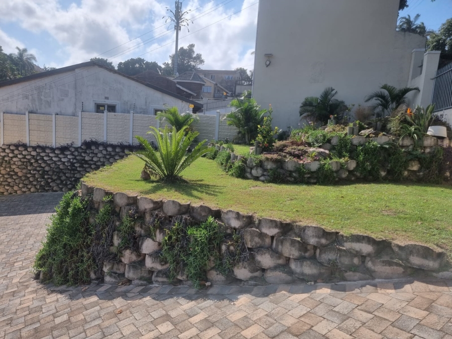 To Let 1 Bedroom Property for Rent in Mount Vernon KwaZulu-Natal