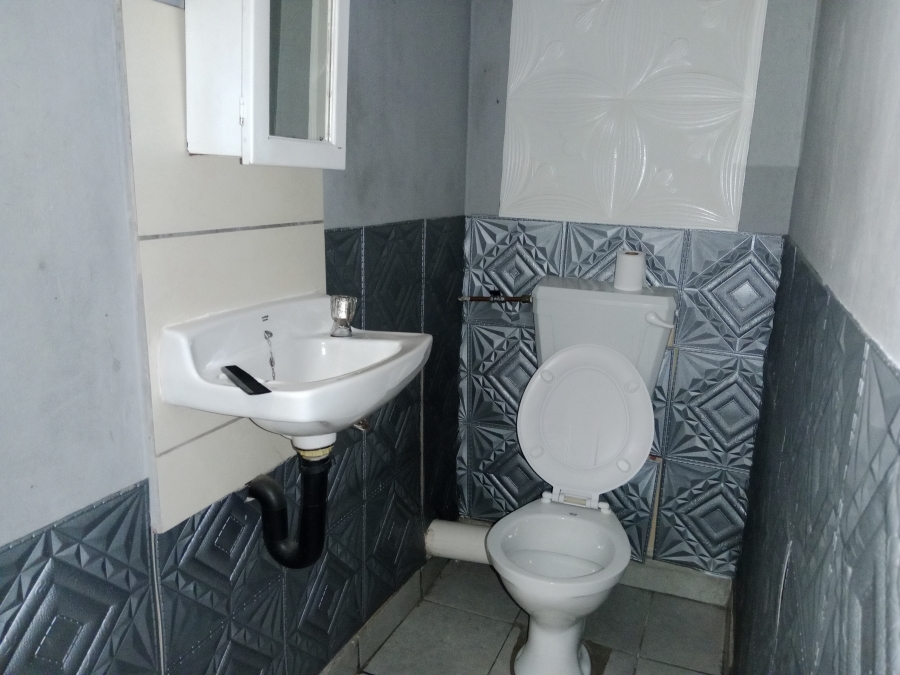 2 Bedroom Property for Sale in Pietermaritzburg Central KwaZulu-Natal