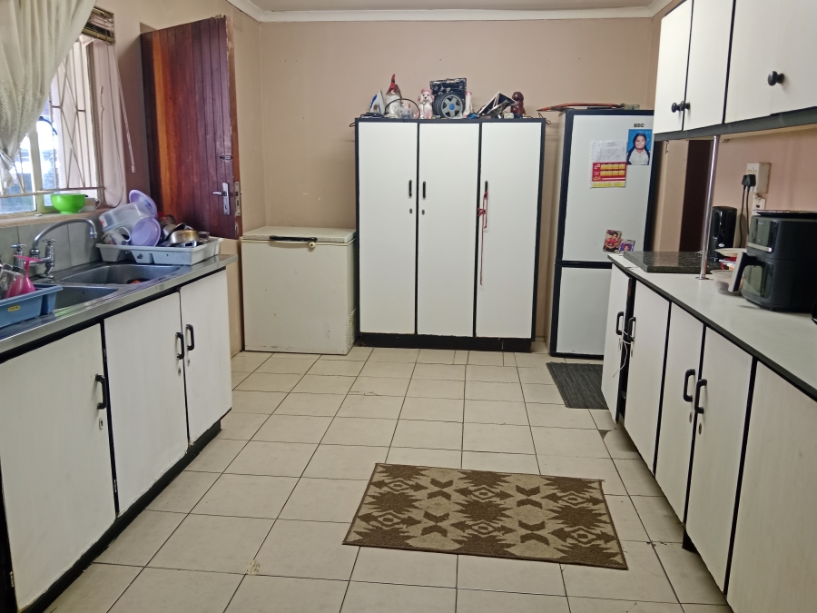 6 Bedroom Property for Sale in Northdale KwaZulu-Natal