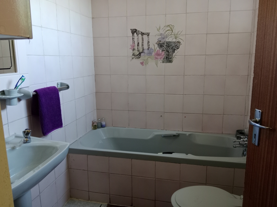 5 Bedroom Property for Sale in Northdale KwaZulu-Natal