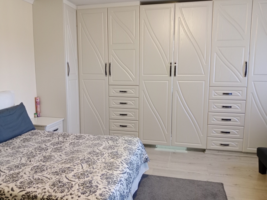 5 Bedroom Property for Sale in Northdale KwaZulu-Natal