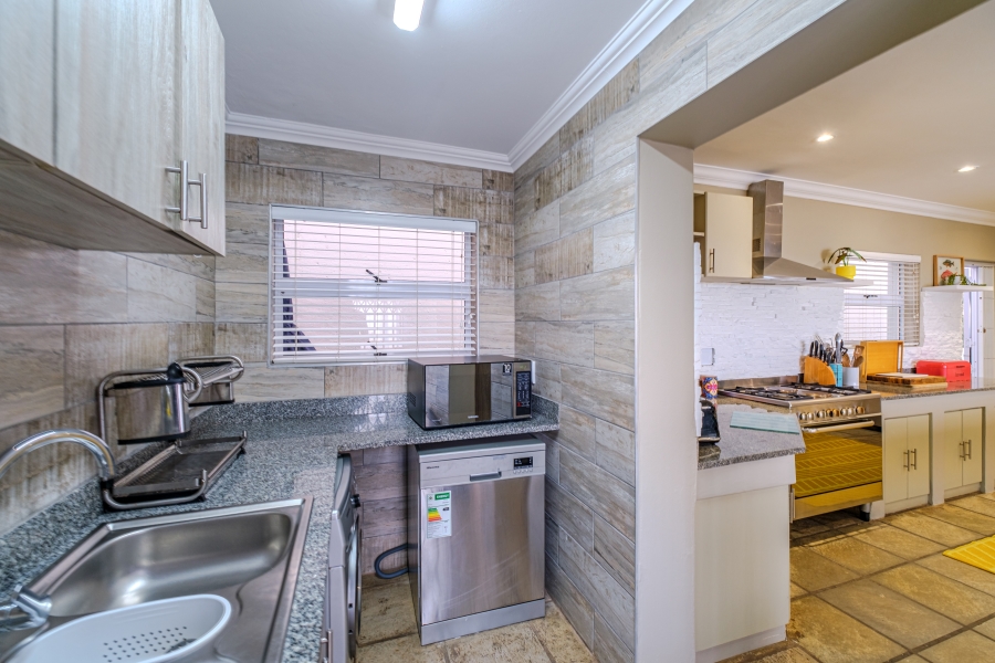 3 Bedroom Property for Sale in Shakas Rock KwaZulu-Natal