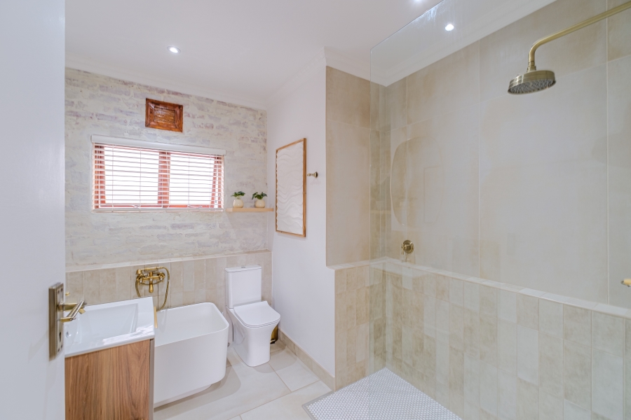 4 Bedroom Property for Sale in Salt Rock KwaZulu-Natal