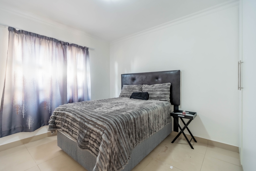 3 Bedroom Property for Sale in Highlands Hills KwaZulu-Natal