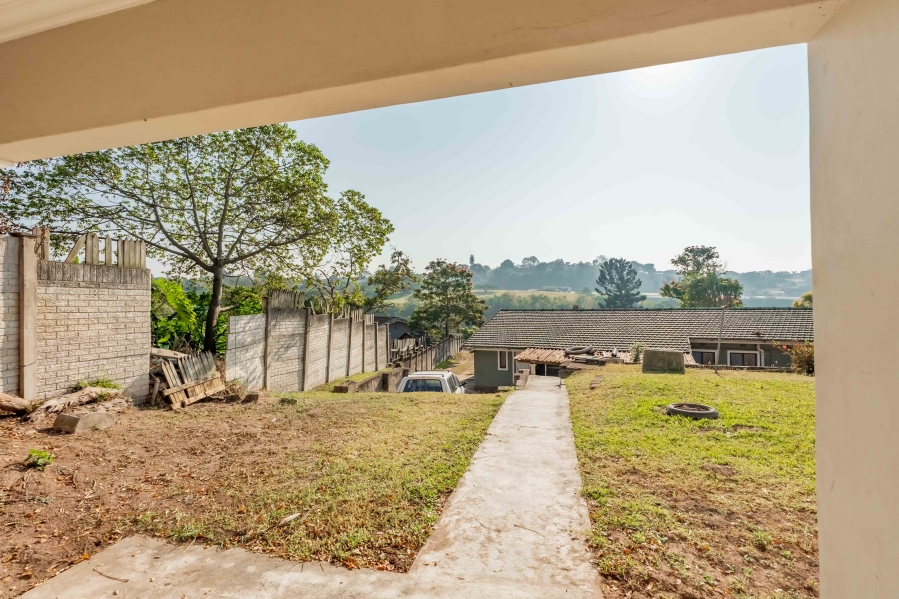 3 Bedroom Property for Sale in Highlands Hills KwaZulu-Natal