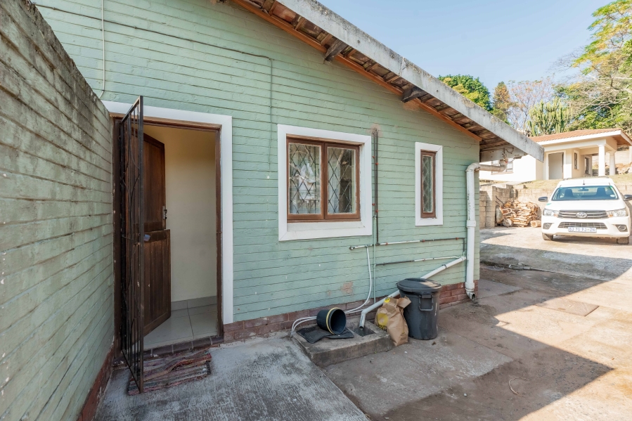 3 Bedroom Property for Sale in Highlands Hills KwaZulu-Natal