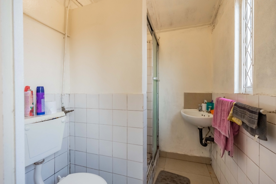 3 Bedroom Property for Sale in Highlands Hills KwaZulu-Natal