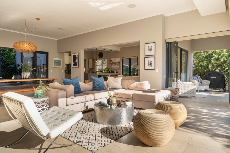 5 Bedroom Property for Sale in Cotswold Downs Estates KwaZulu-Natal