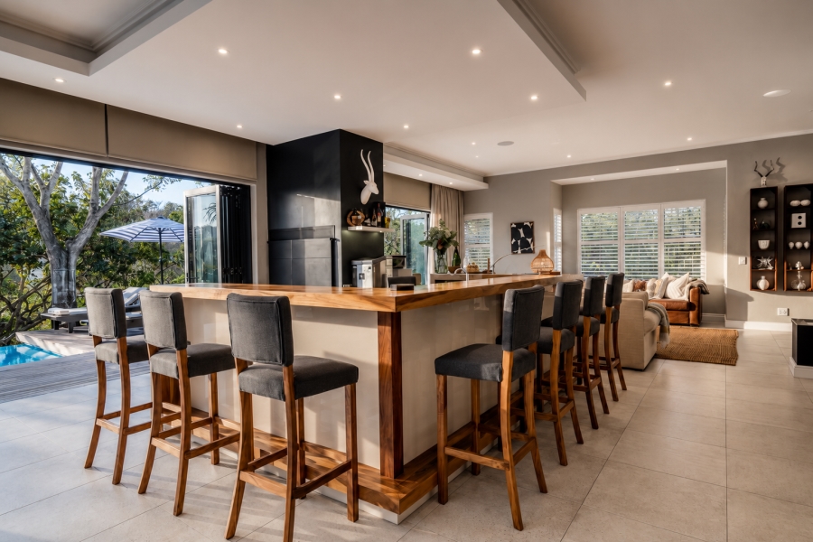 5 Bedroom Property for Sale in Cotswold Downs Estates KwaZulu-Natal
