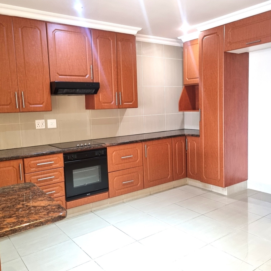To Let 2 Bedroom Property for Rent in La Lucia Ridge KwaZulu-Natal