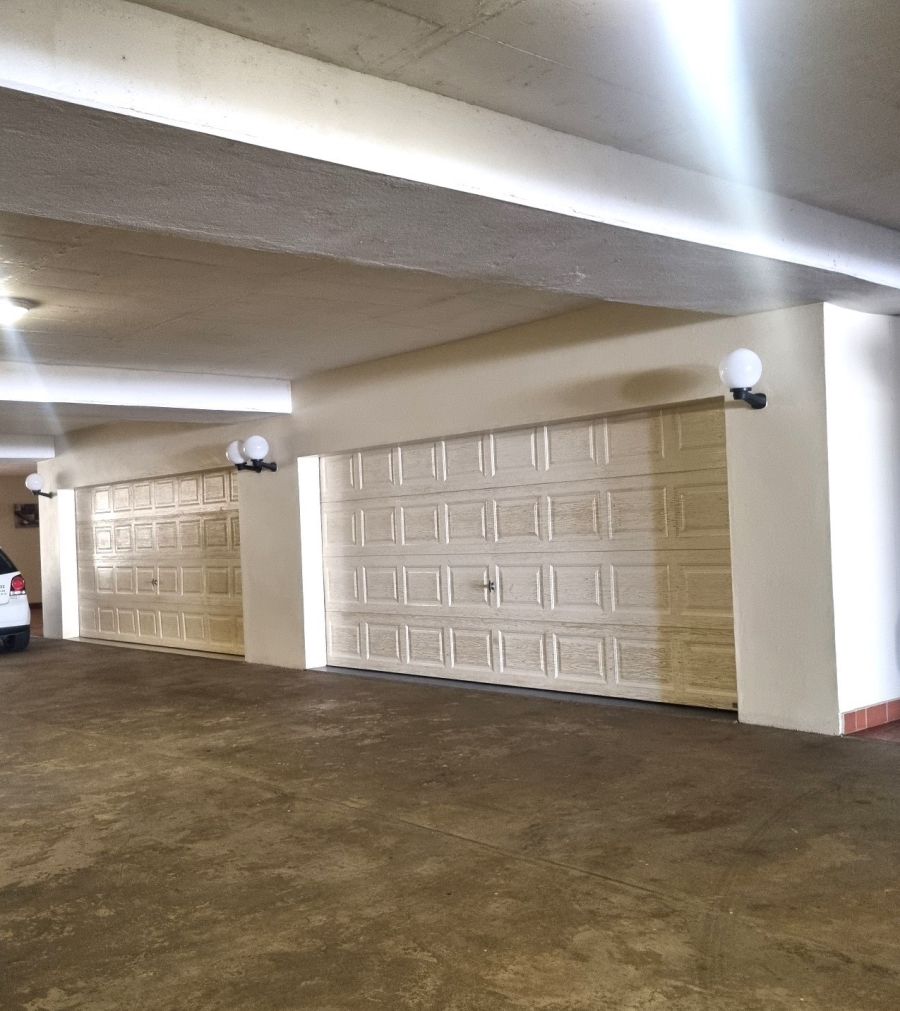 To Let 2 Bedroom Property for Rent in La Lucia Ridge KwaZulu-Natal