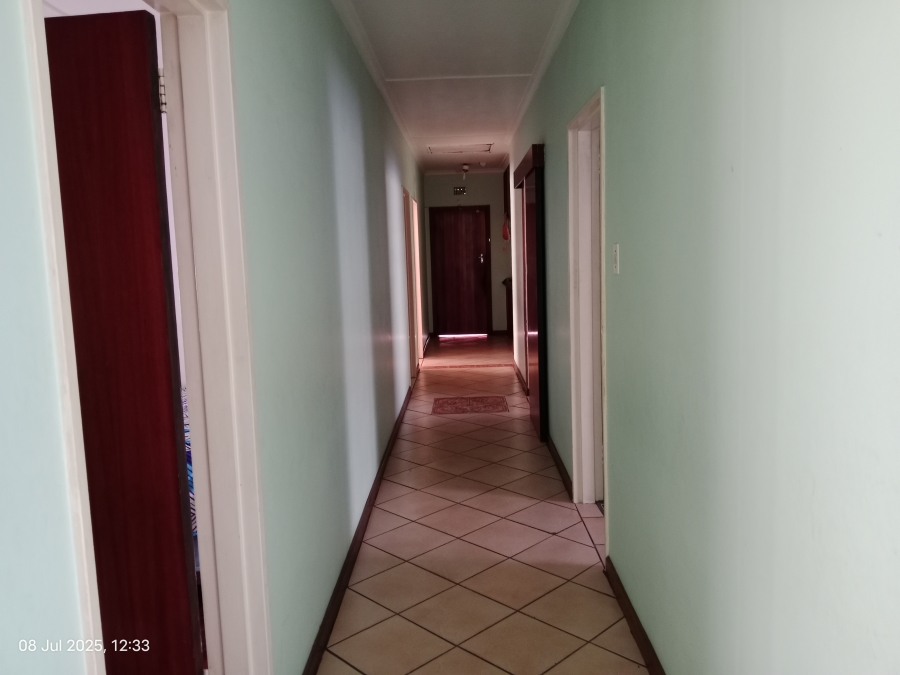 4 Bedroom Property for Sale in Raisethorpe KwaZulu-Natal