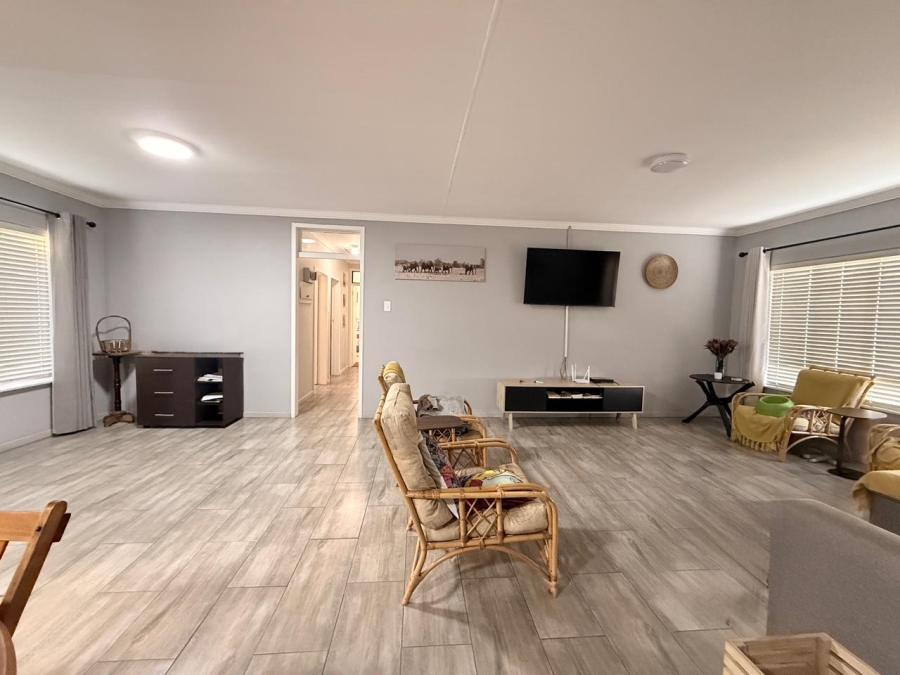 3 Bedroom Property for Sale in Sunnyridge KwaZulu-Natal