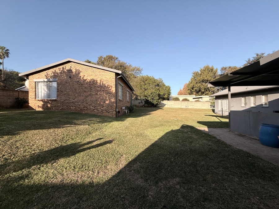 3 Bedroom Property for Sale in Sunnyridge KwaZulu-Natal