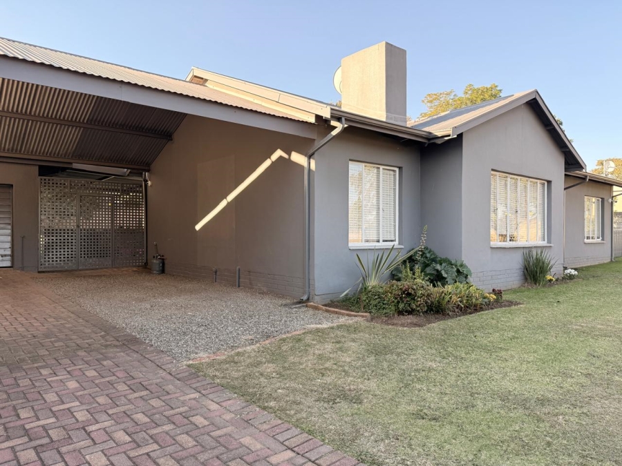 3 Bedroom Property for Sale in Sunnyridge KwaZulu-Natal