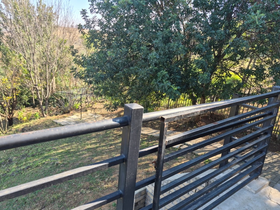 5 Bedroom Property for Sale in Signal Hill KwaZulu-Natal