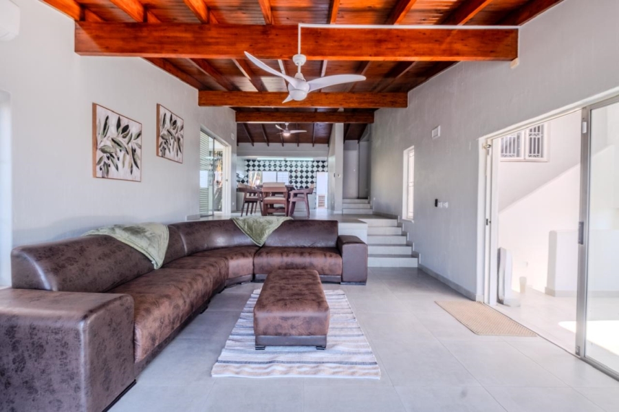4 Bedroom Property for Sale in Umhlanga KwaZulu-Natal