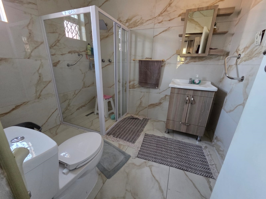 4 Bedroom Property for Sale in Bluff KwaZulu-Natal